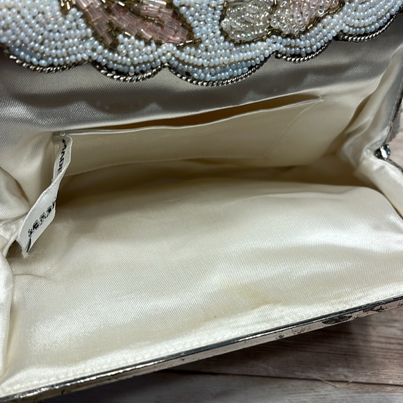 Vintage Off White and Pink Beaded Small Purse Wristlet Clutch - Picture 9 of 11